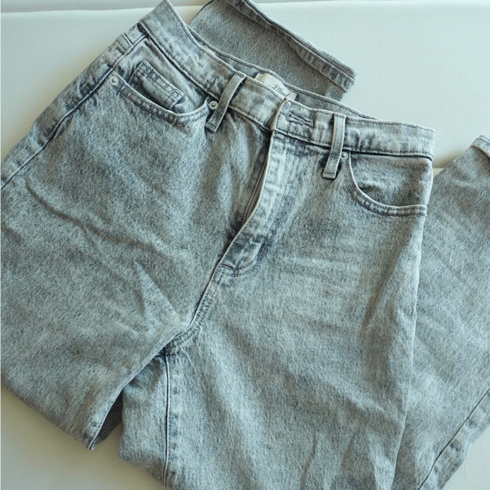 Universal Thread Light Gray Jeans - image 3